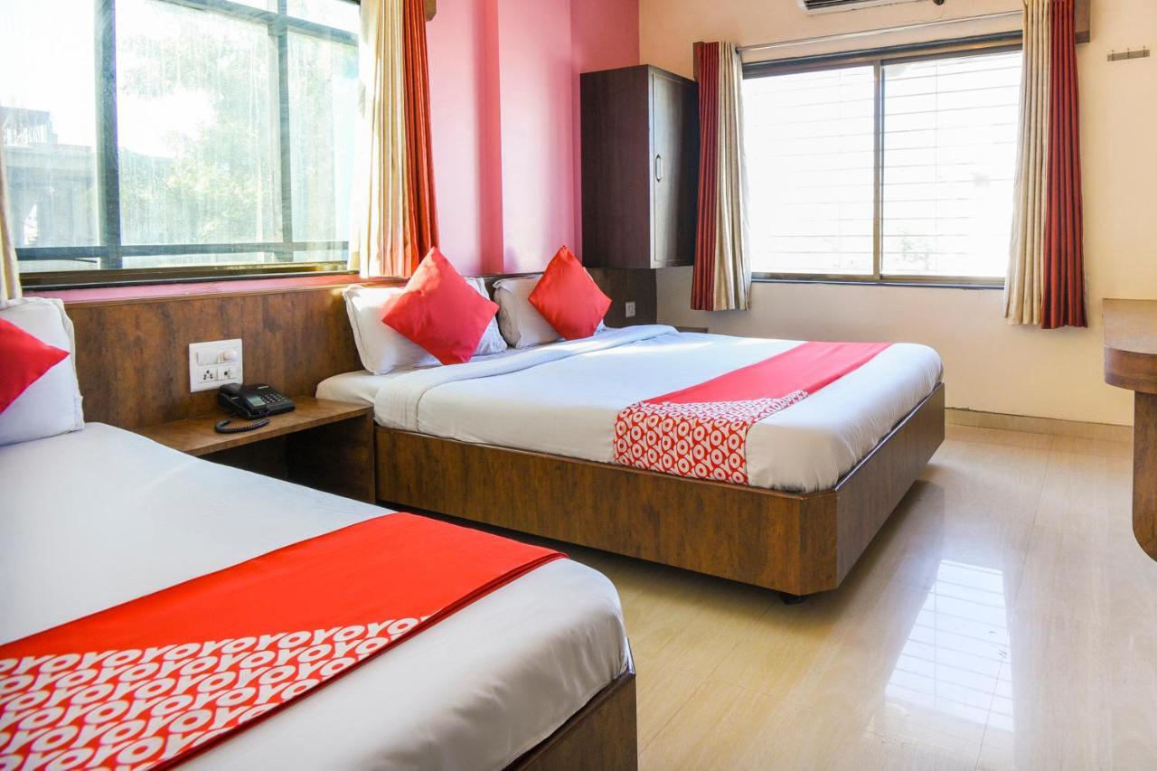 Sai Palkhi Hotel Shirdi Esterno foto