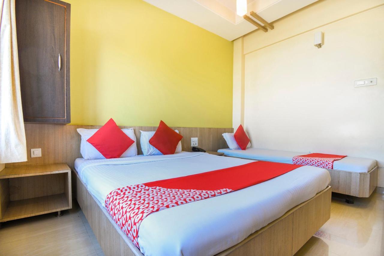 Sai Palkhi Hotel Shirdi Esterno foto